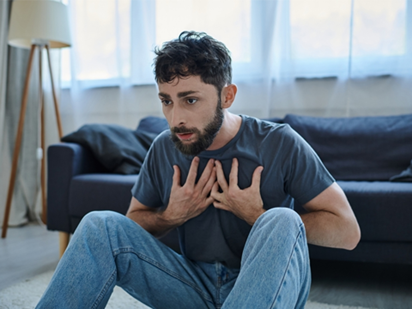 Panic Attack Causes, symptoms & treatment